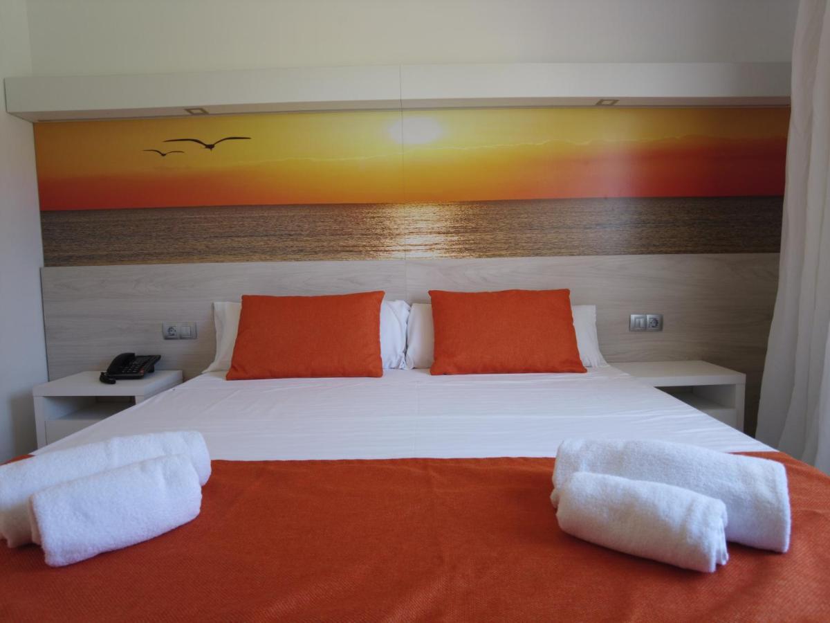 Arenas De Son Bou Hotell Eksteriør bilde