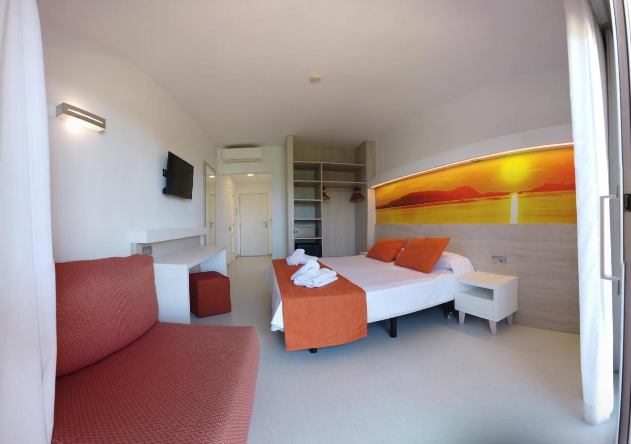 Arenas De Son Bou Hotell Eksteriør bilde