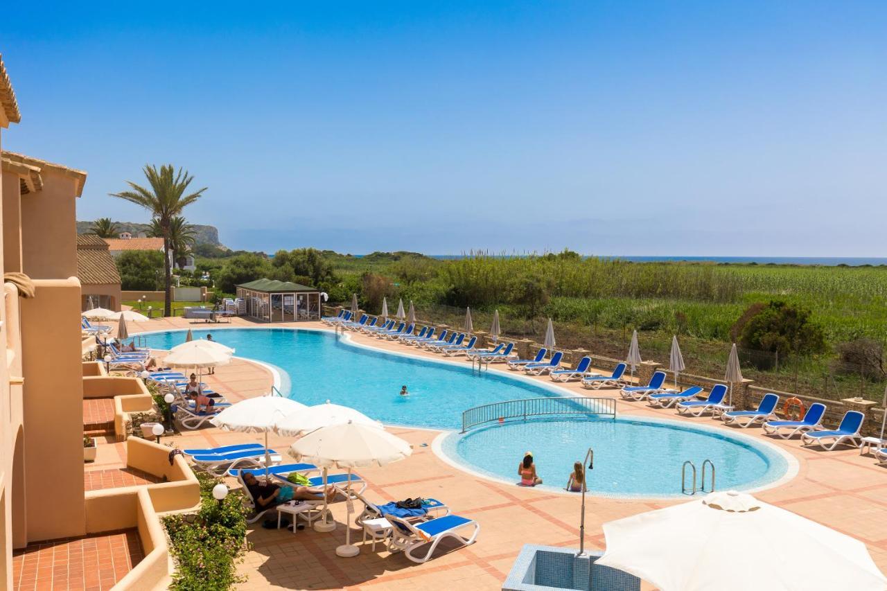 Arenas De Son Bou Hotell Eksteriør bilde